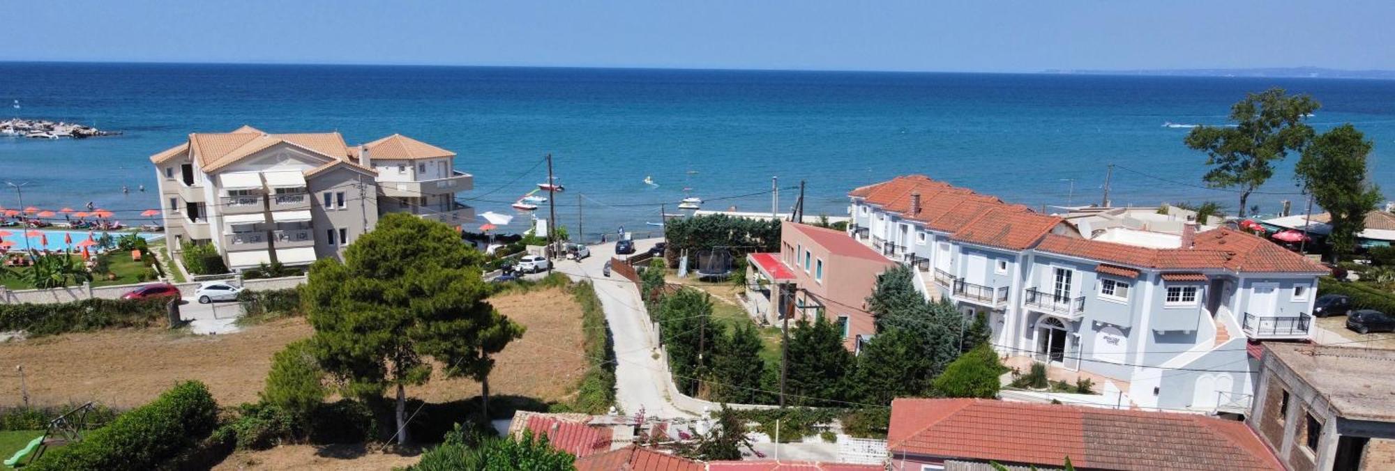 Doras B By 